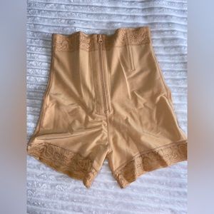 New FeelinGirl Butt Lifter Shorts Tummy Control
Shapewear for Women Panty Girdle